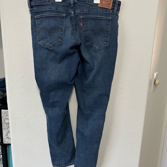 Levi’s Jeans - Picture 4 of 5